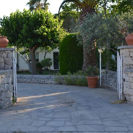 Casa Degli Avi Don Neli, Immersa Nella Natura Модика Экстерьер фото